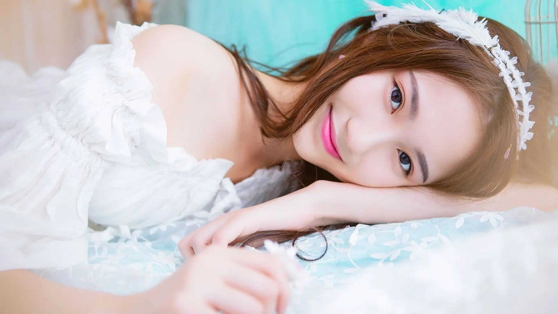 和田雅安私人伴游小姐姐春桂