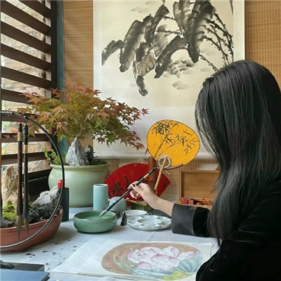 和田伴游女生刀思若的资料